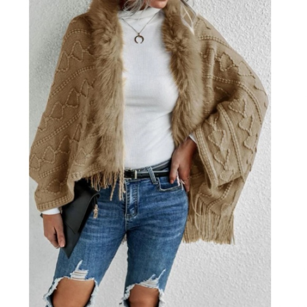 Boho vegan fur sweater cardigan open poncho - Picture 8 of 16